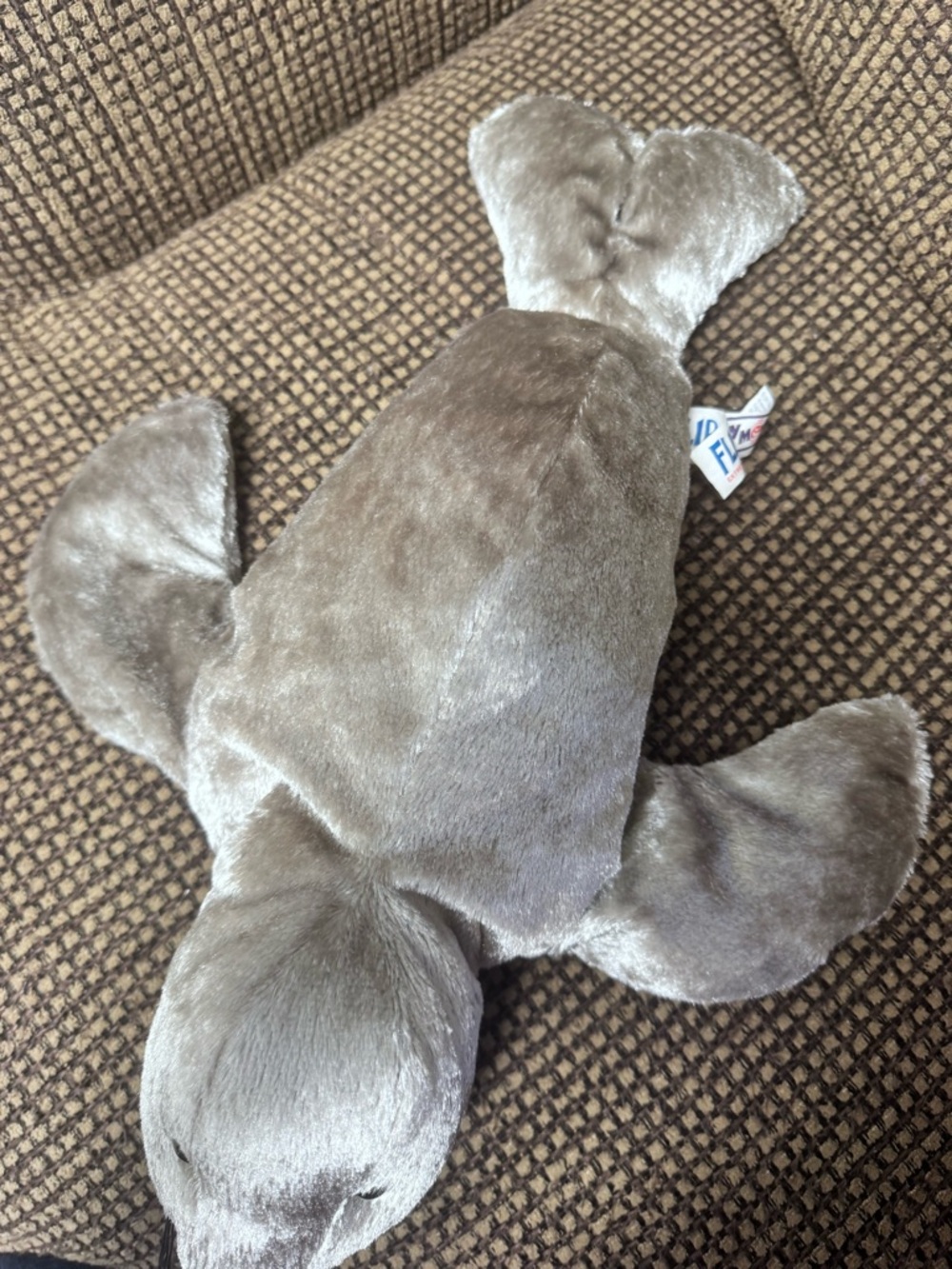 Flip Flops Plush Seal Stuffed Animal - Picture 3 of 7